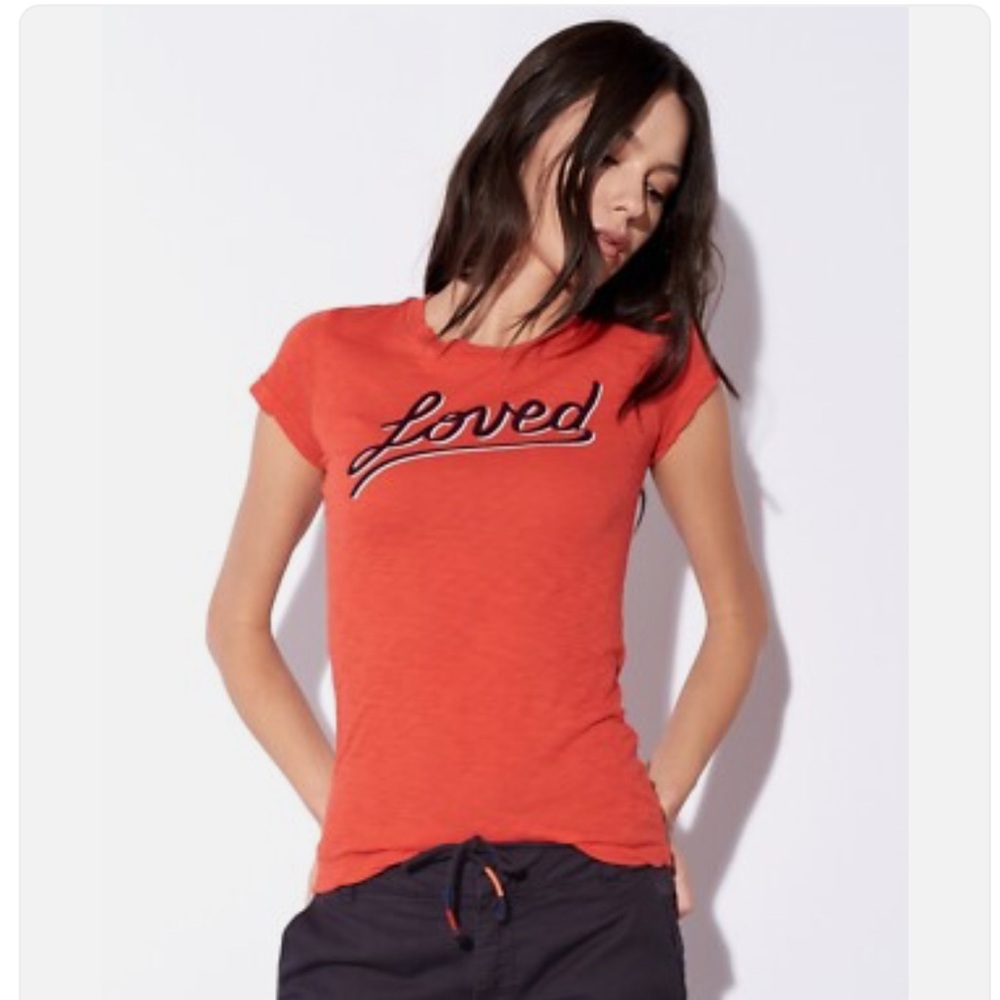 Sundry Red Short Sleeve Tee Loved Graphic Small NWT - Picture 3 of 6